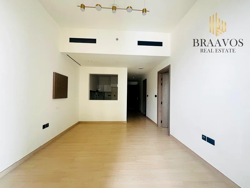 1BR | UNFURNISHED | BUILDING GREAT AMENITIES63783580502274110