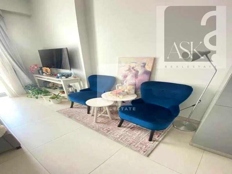 Vacant |Spacious | Close to Metro | Studio63761924379650110