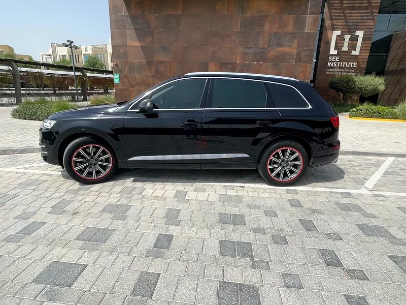2016 Audi Q7 45 TFSI Quattro | GCC Specs | Non-smoker  | Well Maintained | Diplomat Car63612080381442111