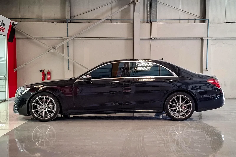 2279 درهم/شهر | 2018 مرسيدس بنز S-Class S 560 | مواصفات خليجية | رقم المرجع#35793063613134217091114