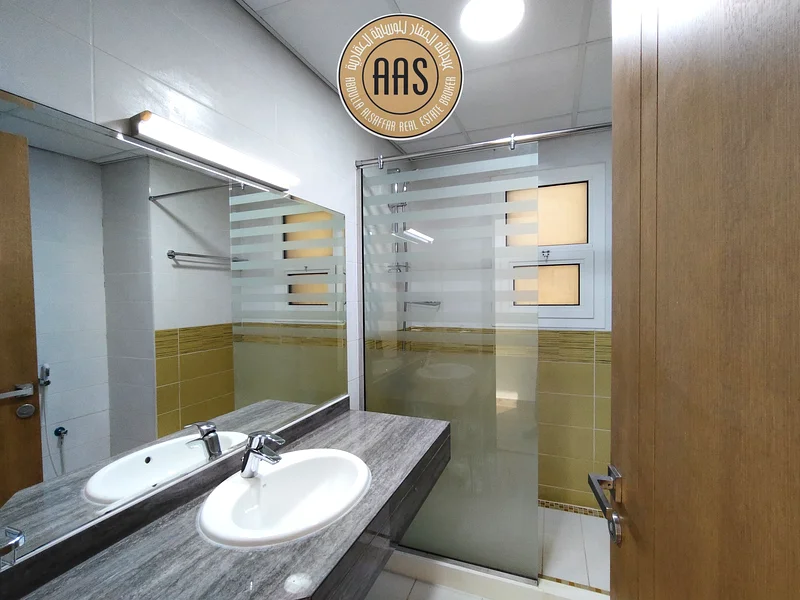 Massive size 2bhk// chiller free  only in 115k63764688423681114
