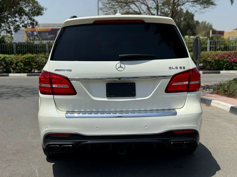 Mercedes-Benz GLS-Class63613462840579113