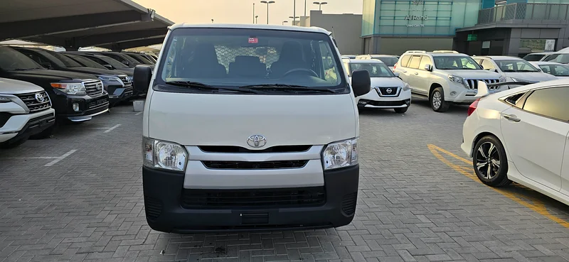 Toyota Hiace. 2018. Delivery Van.63612448575361113