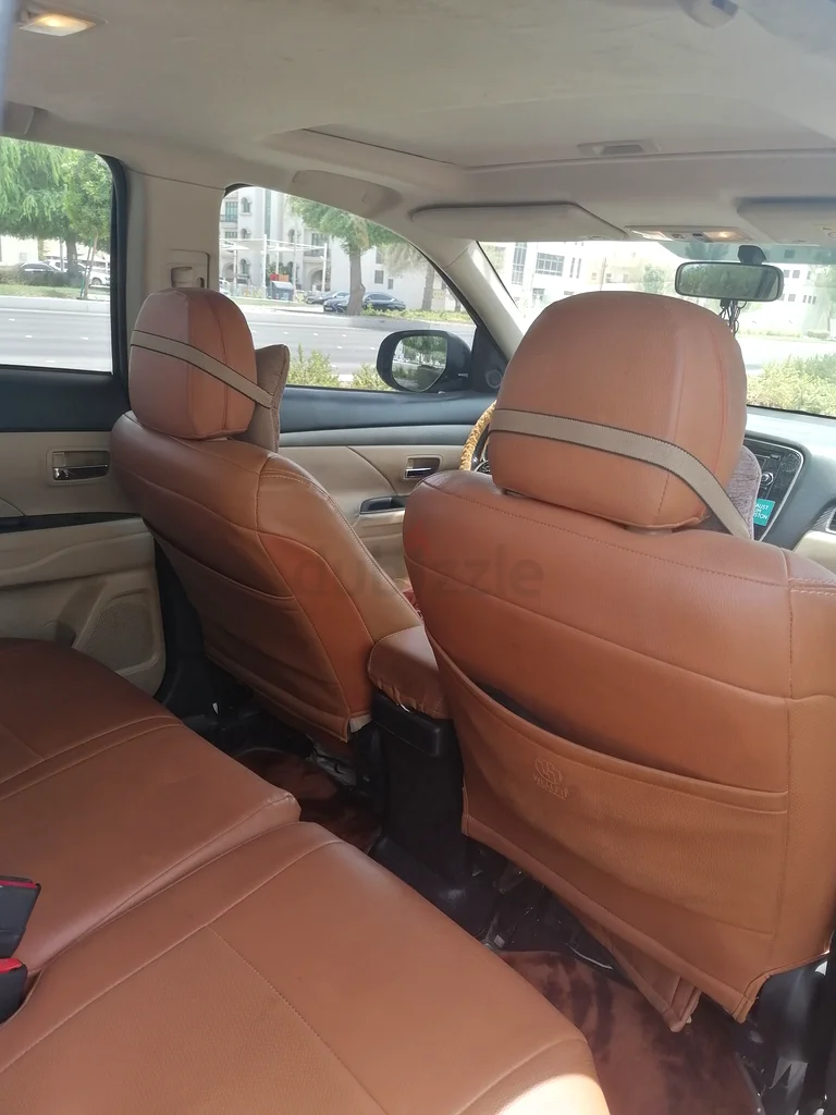 Mitsubishi Outlander 2014 for sale (first owner, good condition and performance)63612068262145112