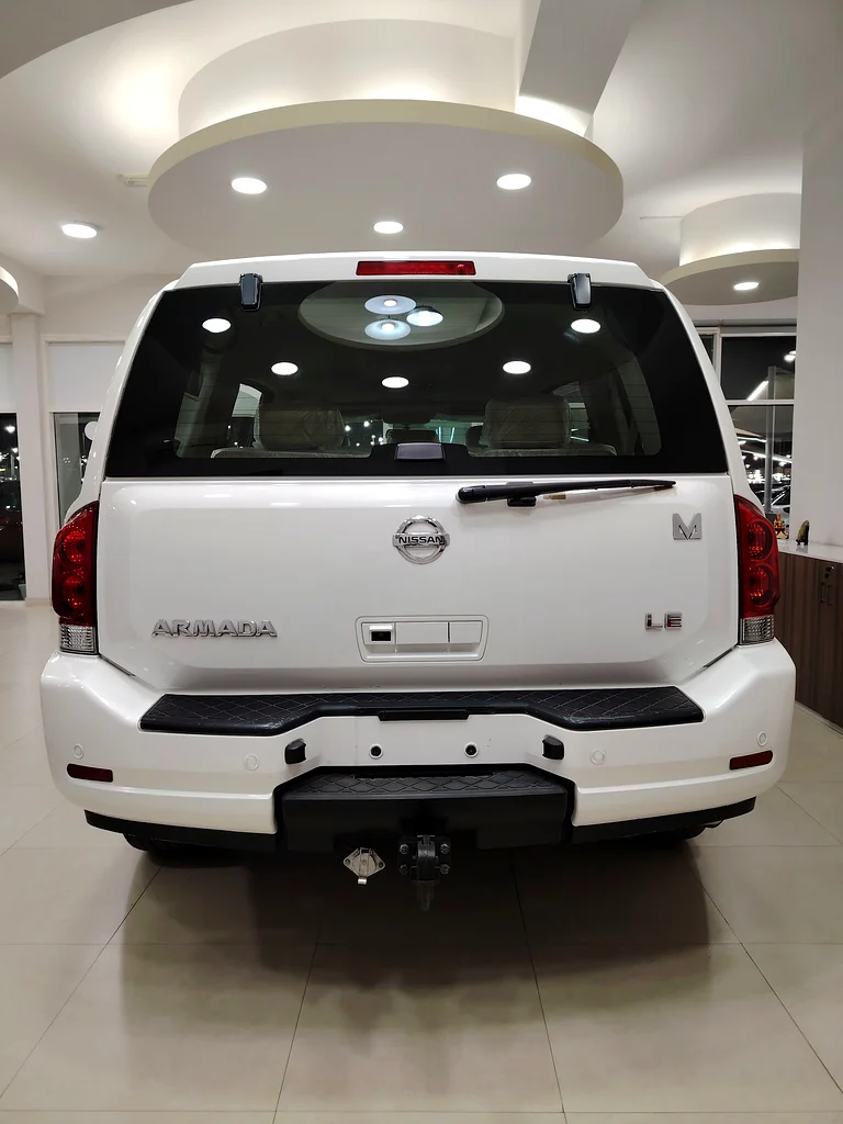 Nissan Armada 2011 GCC63613131915139114