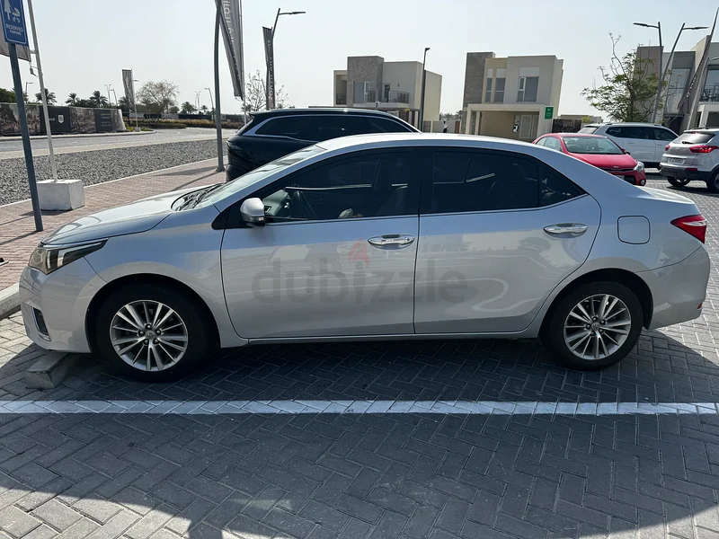 تويوتا كورولا 201563612452091265112