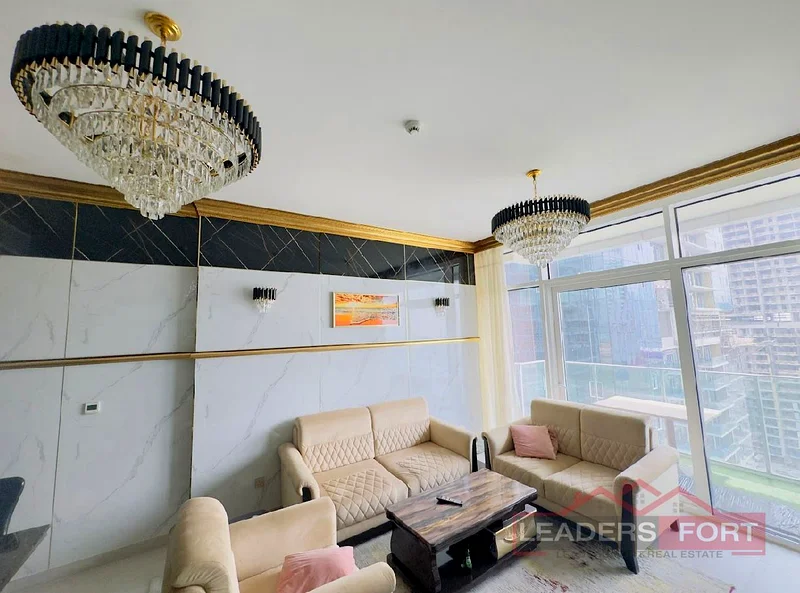 Spacious 1 BR / Fully Furnished / Upgraded Unit / Next to Metro63768940207617112