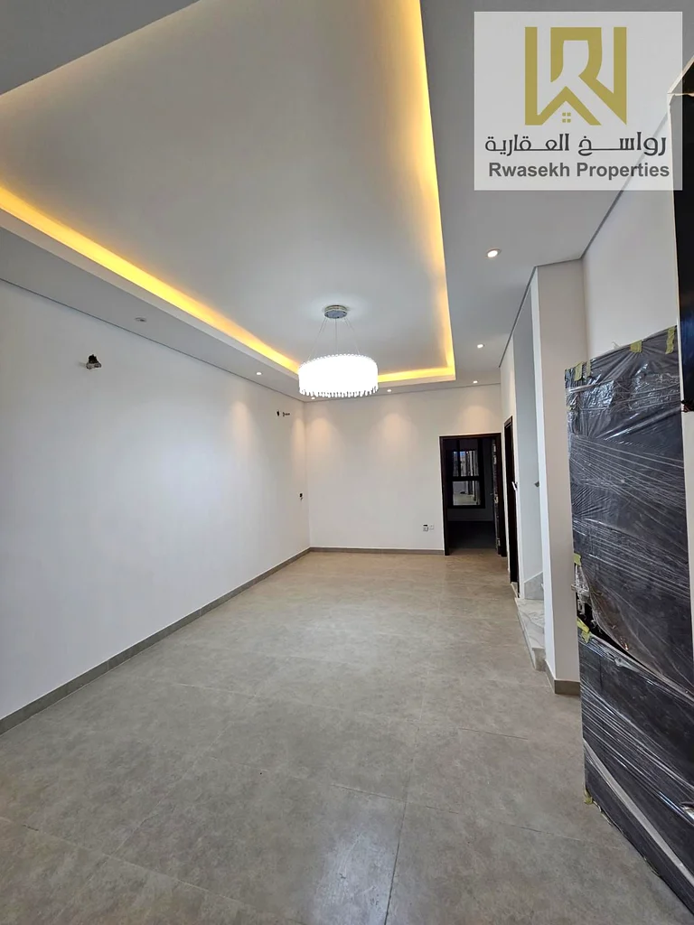 🏡 Townhouse Villa for Sale – Direct from Owner in Al Helio 2, Ajman (Near Azha Community)  An exceptional opportunity to own a spacious and beautiful63901036076419114