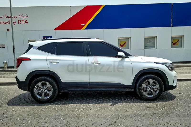 958 درهم/شهريًا | كيا سيلتوس LX 2024 | مواصفات دول مجلس التعاون الخليجي | المرجع 35857263612077765889113