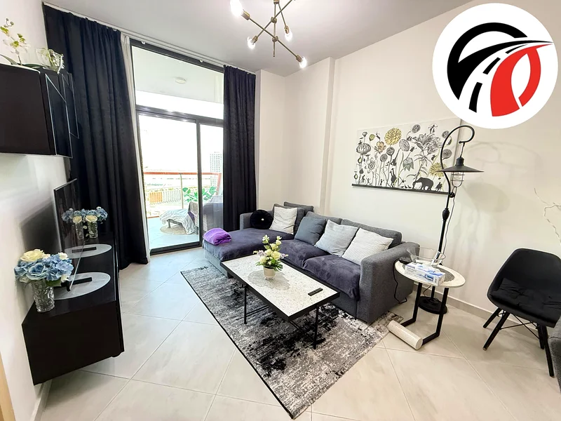 منظرة على الجدول | مفروشة بالكامل | جاهزة للانتقال63740021544065113