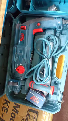 High-Performance Hammer Drill with Accessories