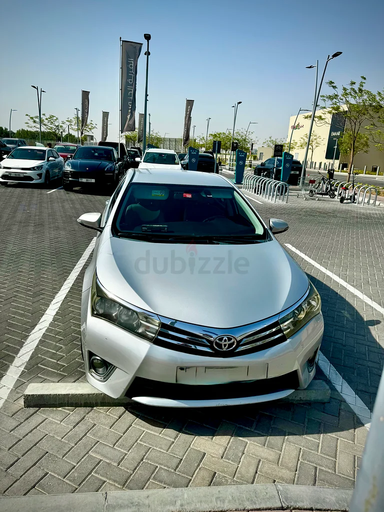 تويوتا كورولا 201563612452091265111