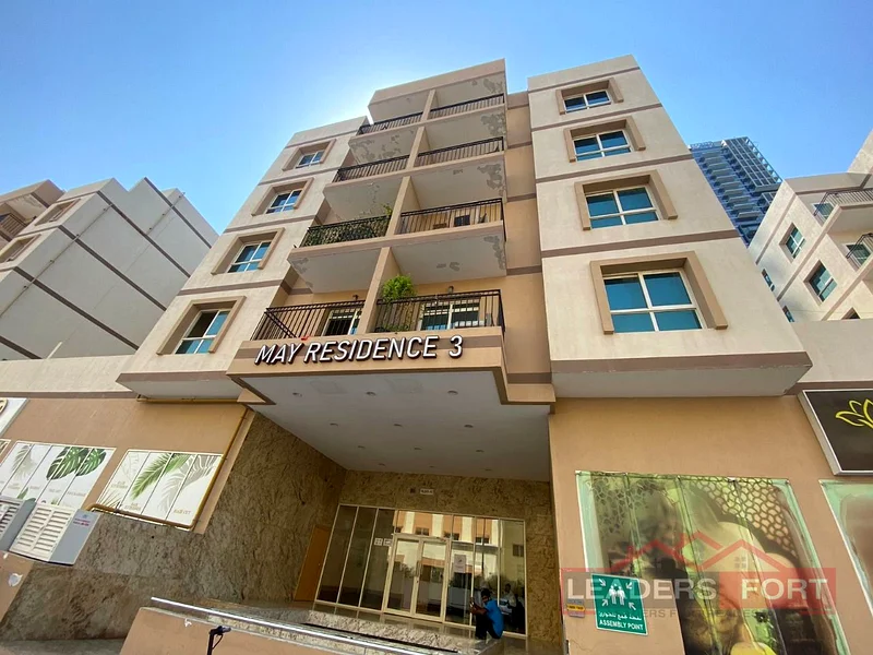 MODERN STUDIO I WITH BALCONY I PRIME LOCATION63779080408961110