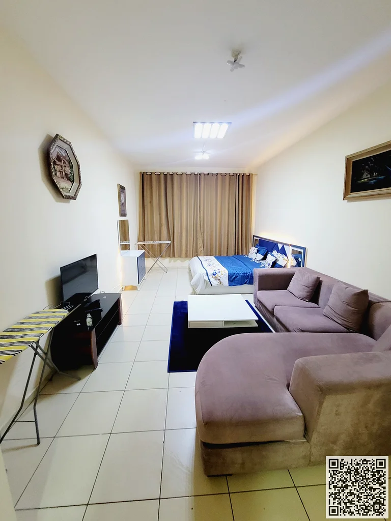 A luxurious studio open view with a semi-detached kitchen, fully furnished, elegant furniture and a fully equipped kitchen with parking and garden63838333285762110