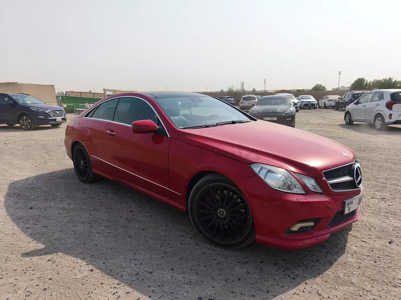 مرسيدس E500، حالة جيدة، بائع جاد.63613135098114113