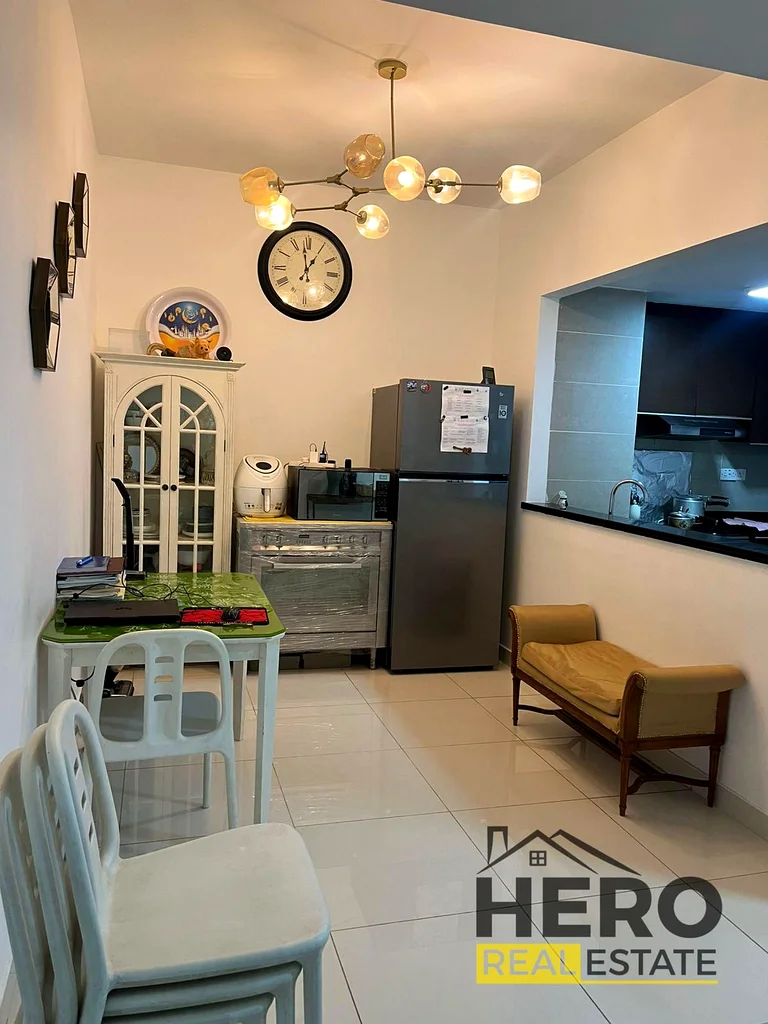 طابق عالي | إطلالة بحرية خلابة | مجتمع راقٍ!63845633440771112