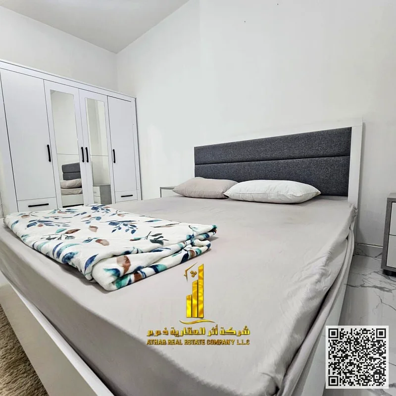 شقة فاخرة، غرفتا نوم وصالة، بلكونة بإطلالة على البحر، مفروشة بالكامل جديدة، تشمل جميع الفواتير، صالة رياضية، مسبح، موقف خاص63852458115073113