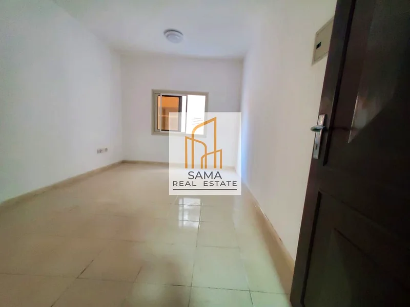 قاعة بغرفة نوم واحدة مع دفعات على 6 شهور بالقرب من موقف حافلات المويلح63701347364354111