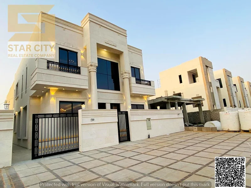 Villa at a price inclusive of registration and ownership fees, with electricity, water and air conditioners, on the main street, ready for occupancy i63901691780867114