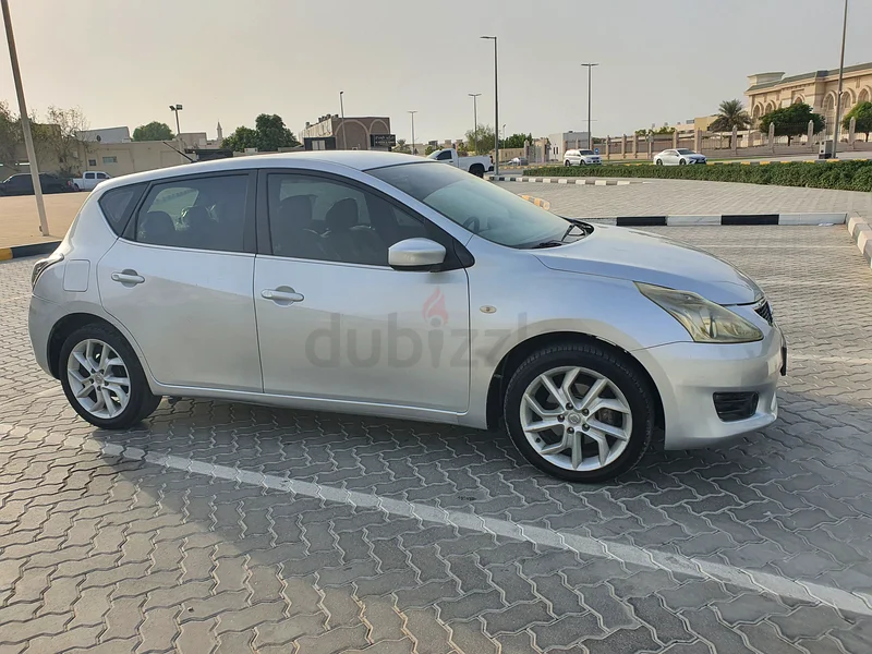 Nissan Tida 2015, First owner, bought from Agency, well maintained.63613132069122111