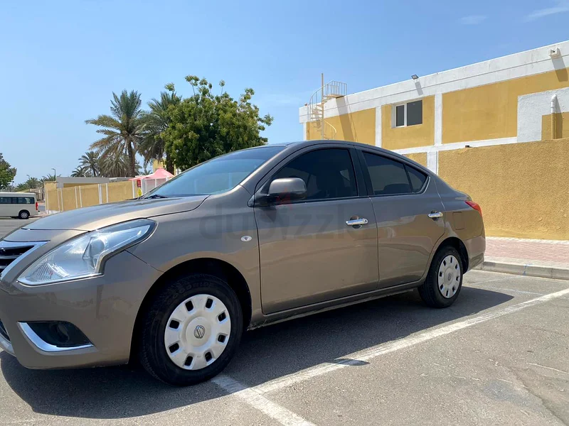 Nissan sunny63612796078209112