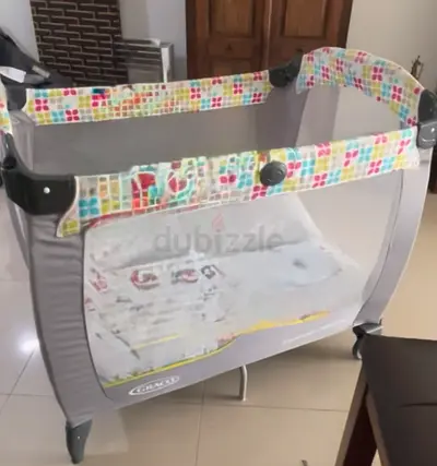 Baby crib and mattress