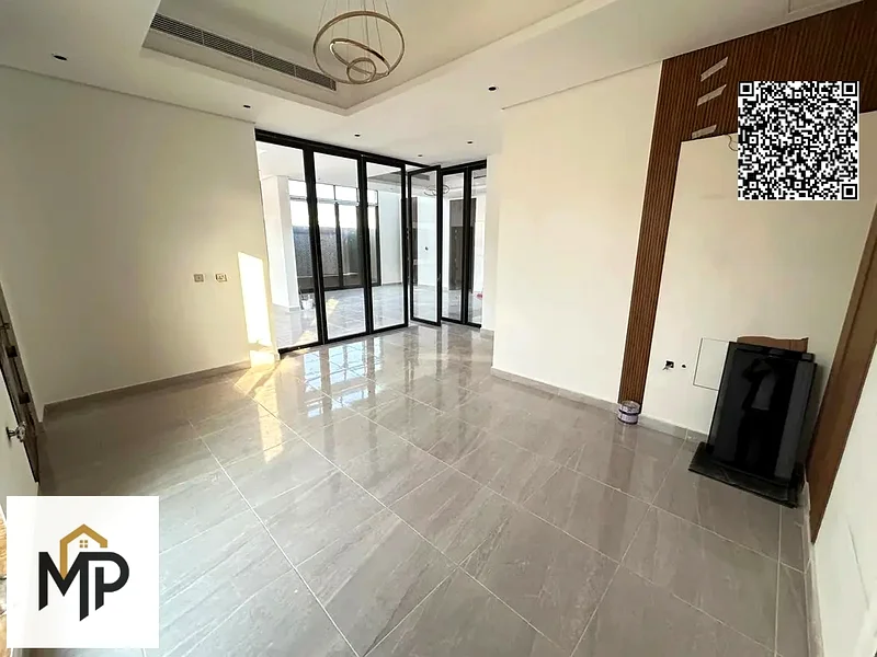 Own a luxury villa in Al Olaya with 7 master bedrooms and an elevator, including registration fees, water, electricity, and air conditioning!63871901322881112