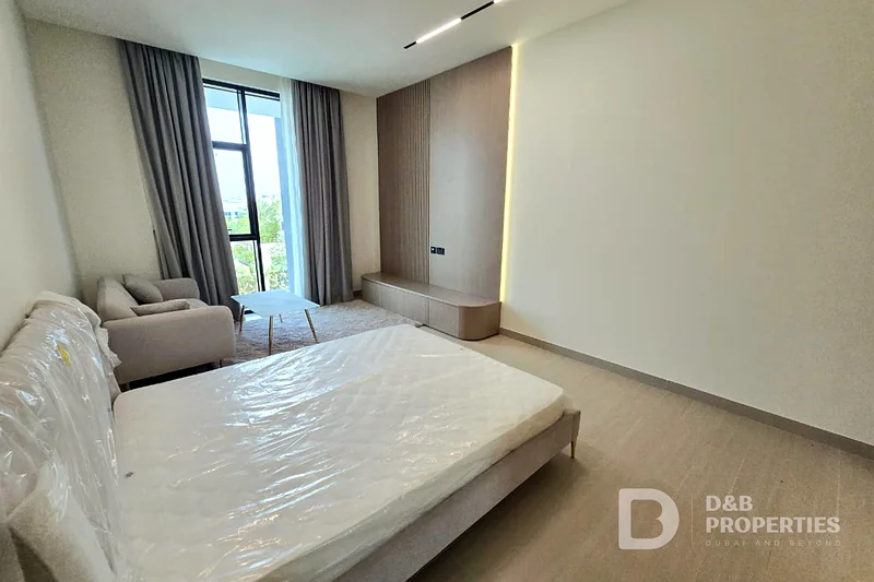Exclusive | Fully Furnished | Modern63612103239042112
