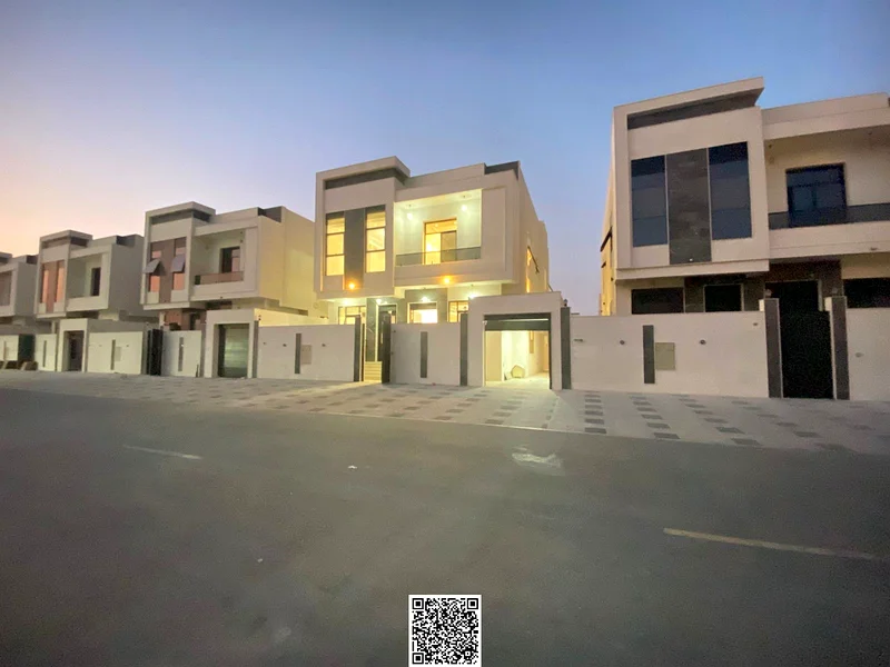 فيلا للبيع في البحيرة - 5 غرف - بسعر خاص وتكييف مركزي فيلا للبيع في البحيرة - 5 غرف - بسعر خاص وتكييف63881594380290111