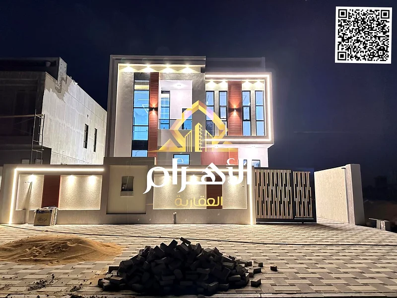 فيلا مكونة من 4 غرف نوم للبيع في الزاهية، بتصميم عصري ومناطق معيشة واسعة. تشمل رسوم التسجيل.63893024288515110