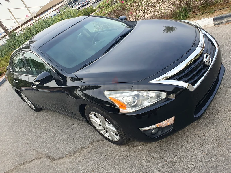 NISSAN ALTIMA 2015 SL FULLY LOADED WITH LOW MILEAGE63613131675138112