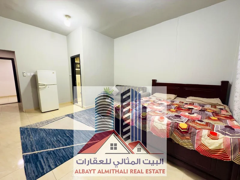 القطعة الثانية من شارع الشيخ عمار قرب مستشفى السعودي الألماني وسايتي لايف آل طلحة سهولة الوصول إلى دبي والشارقة شقة بغرفة واحدة |63715770077186112