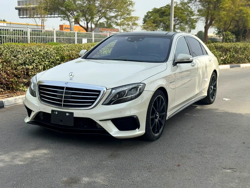 Mercedes-Benz S-Class63612088655617111