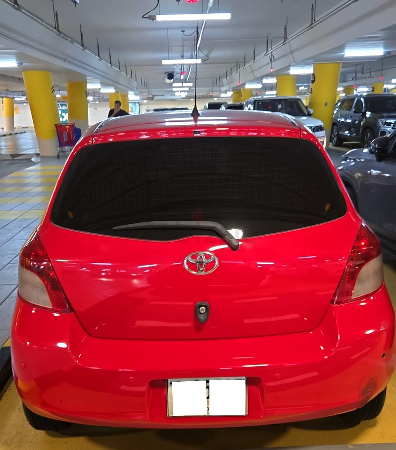Toyota Yaris 2008 Hatchback - Lady Driven63612448856577111