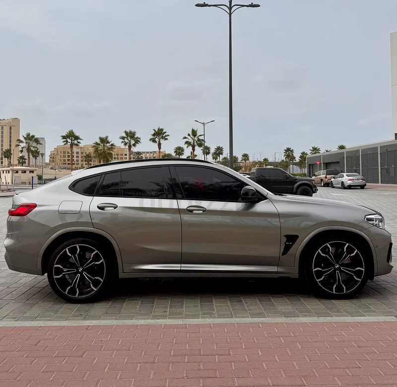 بي إم دبليو X4 إم-كومبيتيشن إكس درايف توربو مزدوجة، أميال قليلة، حالة رائعة، طلاء أصلي من منطقة الخليج63612092792193112