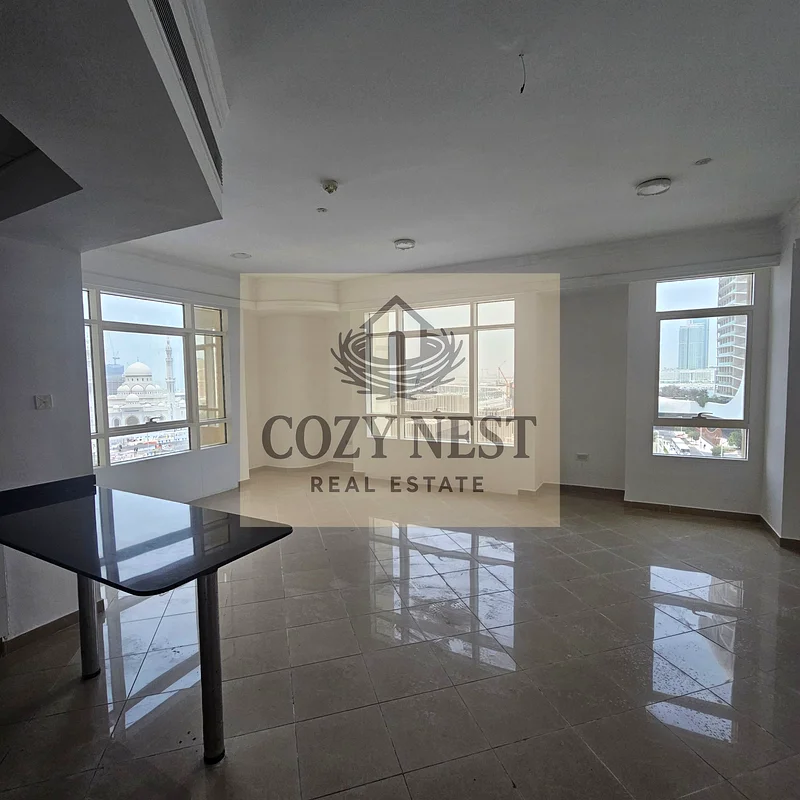 شقة واسعة من غرفتي نوم بتصميم ممتاز63774610915202114