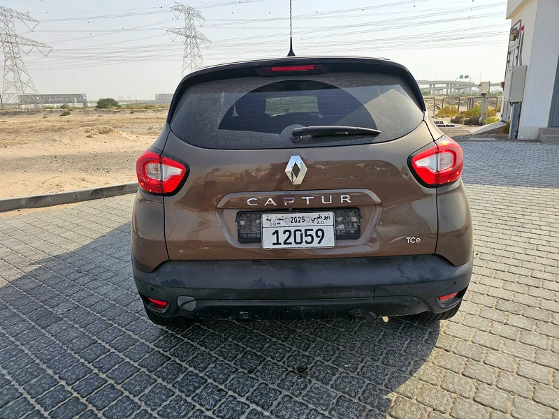 Urgent Sale 2016 Renault Captur SE 1.4 Liter in perfect condition63612057385474114