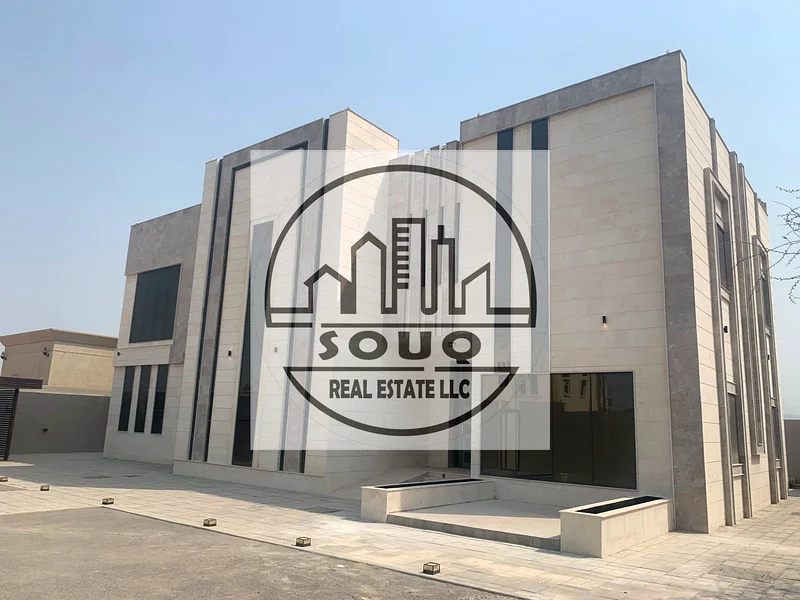 فيلا فسيحة مكونة من 5 غرف نوم في ساحة الغubb للبيع63855898819969110