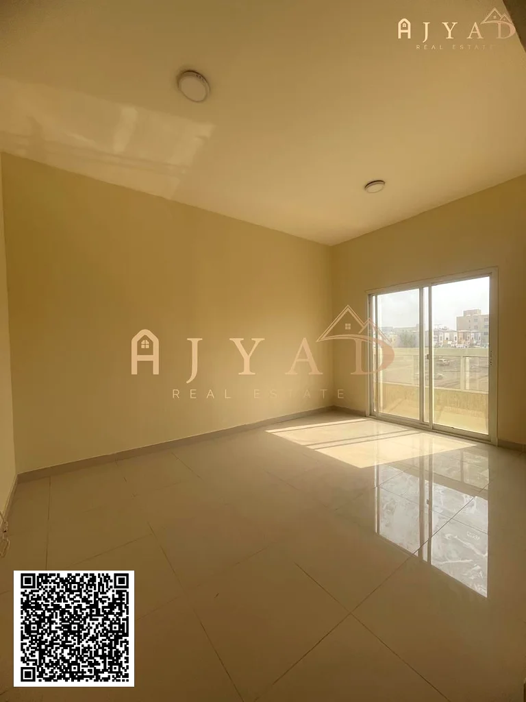 مُسكن هادئ بالقرب من المرافق الأساسية | شقة من غرفتين وصالة في المويحة 263715483975937111