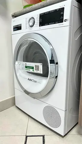Bosch Series 8 latest Model WiFi Control Dryer Same like new