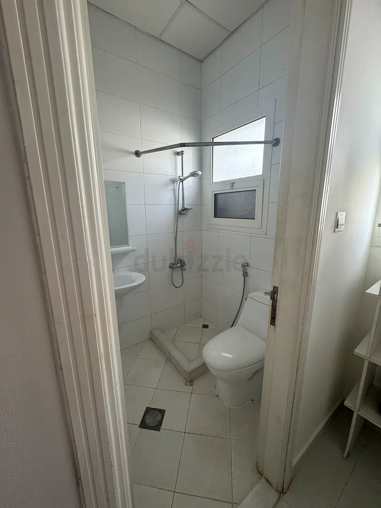 Villa: Small cozy room in a villa center Dubai | dubizzle Dubai