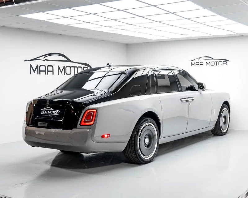Rolls Royce Phantom63612065144323113