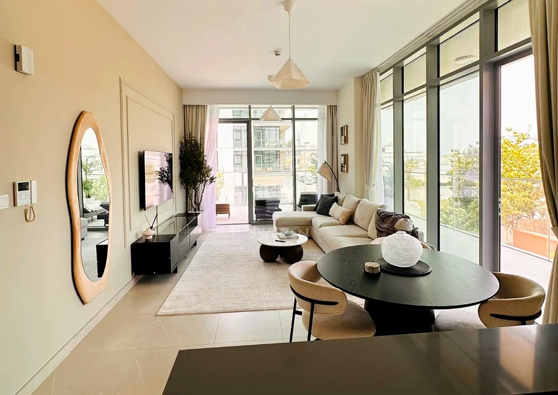 SOPHISTICATED | CANAL FRONT | MOVE-IN READY | MOTIVATED SELLER63949509009793110