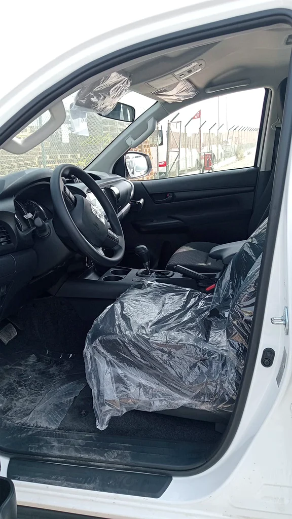 TOYOTA HILUX 2.4 DIESEL || AUTO || Wide Body || 202563612449604226113