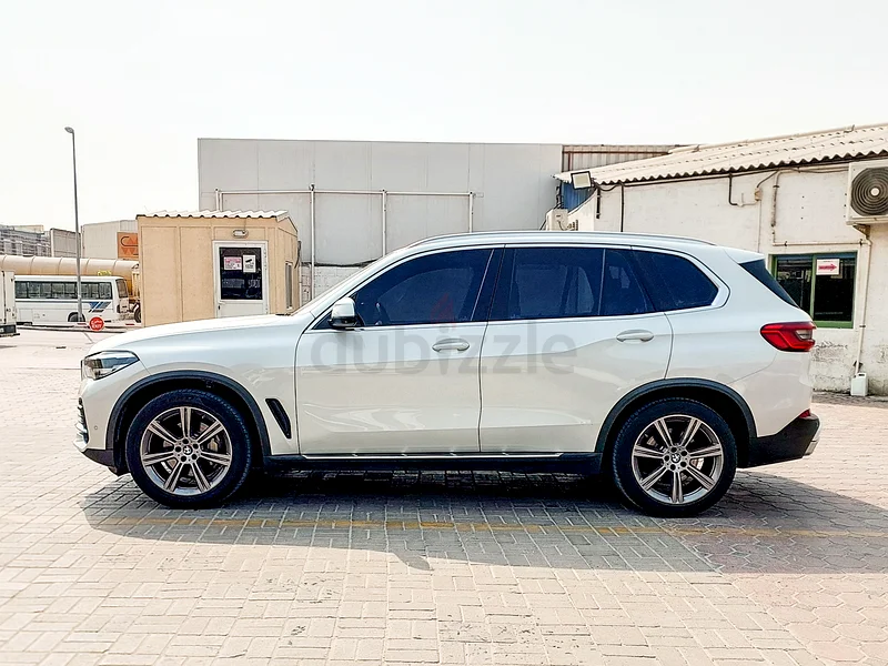 AED 1976/month | 2019 BMW X5 Xdrive 40i | GCC Specs | Ref#36055563612446291457114