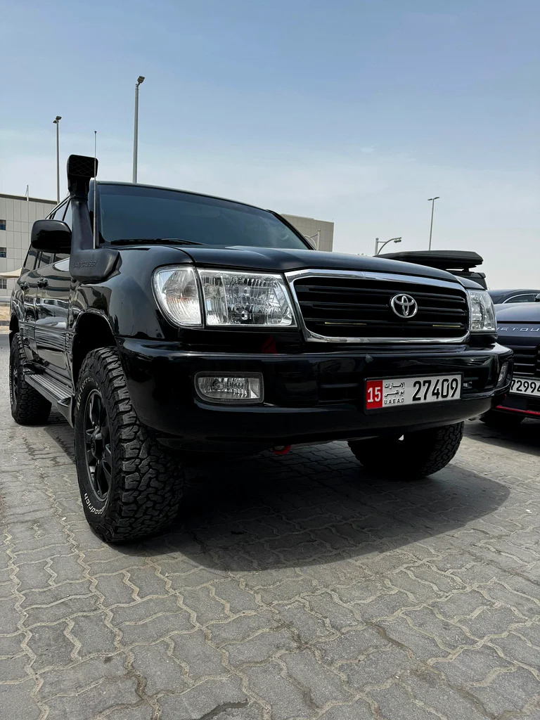 Land Cruiser | Excellent Condition | GCC Spec | Full Service History63613129114626111