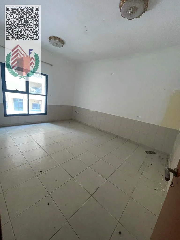 مطبخ مغلق || شقة بغرفة نوم واحدة وصالة للبيع 916 قدم مربع63870675792002113