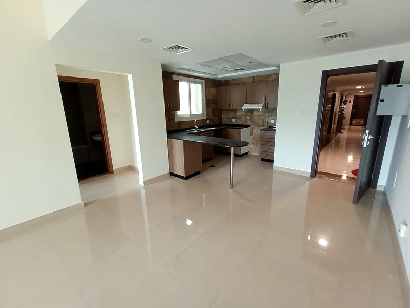 مبنى ديوا || حمامان || مطبخ شبه مغلق63731552359297110