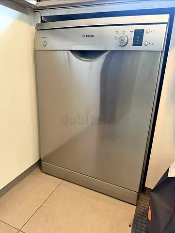 Bosch 2 Racks Dishwasher Good Condition