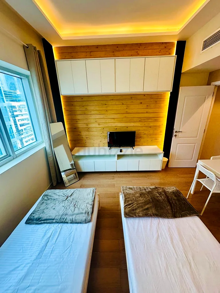Privat Room in tecom / privat toilet / available on 1/9/25 for 2 persons63797913855491112